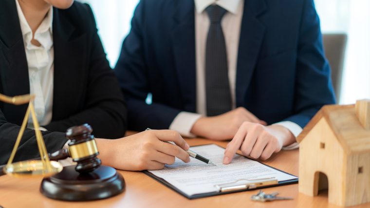 découvrez comment commencer avec un notaire : démarches, conseils et étapes clés pour bénéficier d'un accompagnement juridique adapté à vos besoins.